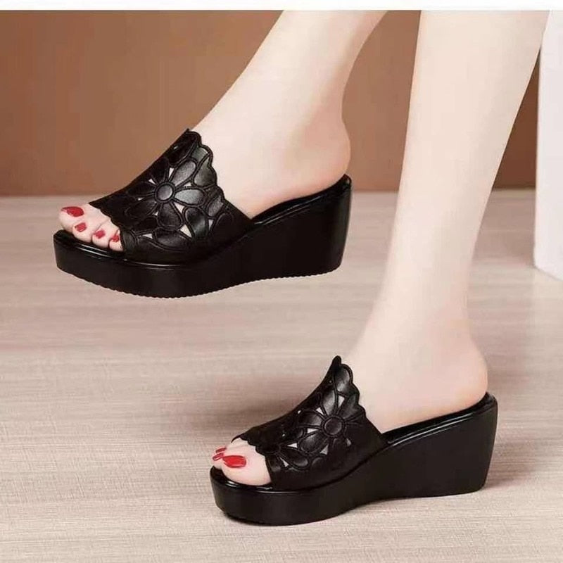 Summer wedges Sandals Thick Bottom High Heel Waterproof  hollow flowers Platform Slippers Fashion women shoes heels slippers