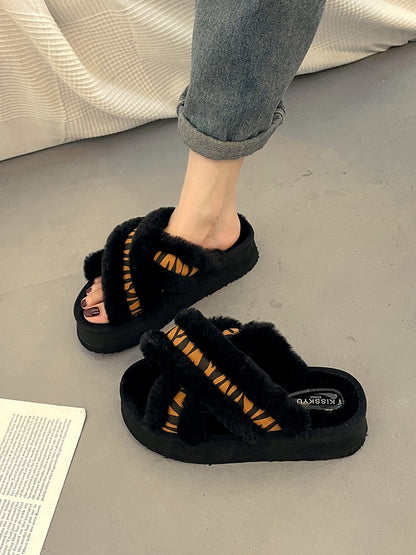 Slippers Casual Shoes Flock Platform Med Slipers Women Fur Flip Flops Slides Luxury Flat Plush PU Rubber Basic Fur Shoes Wo