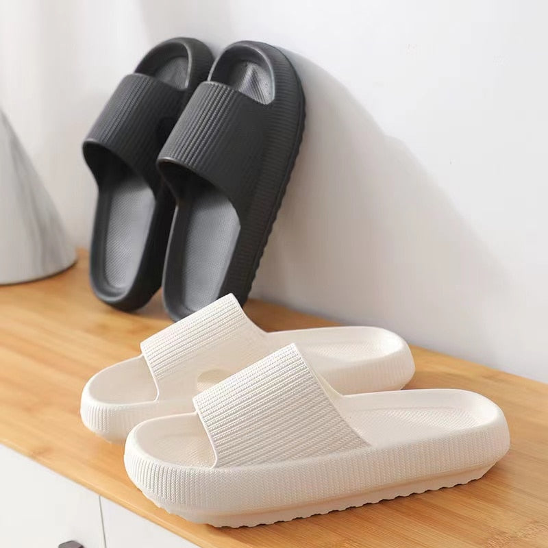 Women Men Slippers Summer Beach Slides Bathroom Anti-Slip Slipper Soft Sole Sandals Fashion Flip-Flops Ultra-Light Shoes