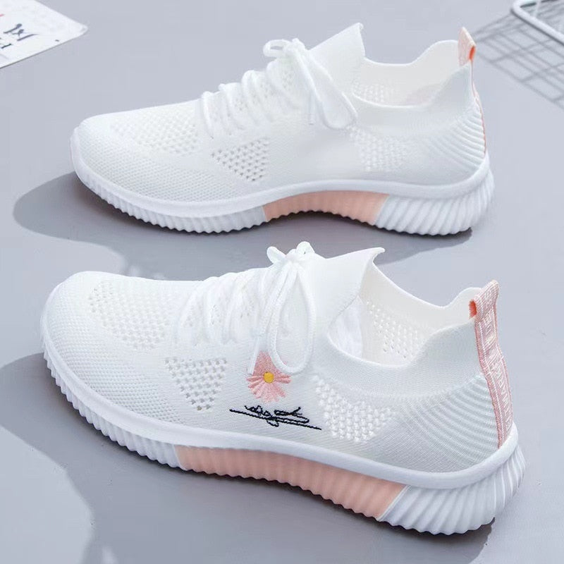 Woman Vulcanized Sneakers Women's Shoes Spring White Breathable Sports Mesh Versatile Summer Flats Hollow Walking No-slip New