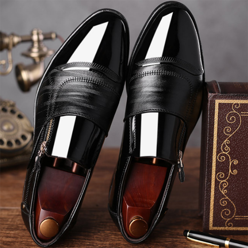 Black Patent Leather Shoes Slip on Formal Men Shoes Plus Size Point Toe Wedding Shoes for Male Elegant Business Casual Shoes