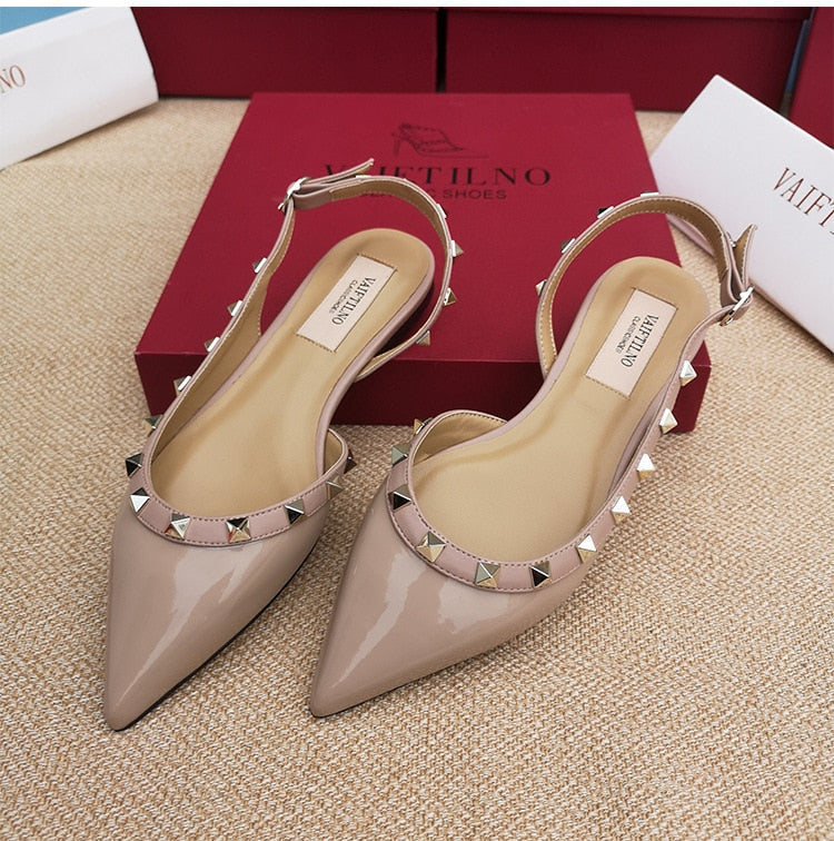 Women Flats Shoes Rivet Shoes with Buckles Pointed Toe Patent Leather Gladiator Sexy Stud Women Ballet Flat Shoes Sandals