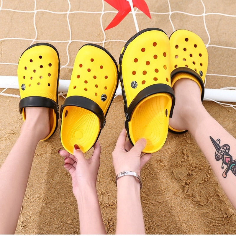 Garden Clogs Women Men Thick Platform Beach Slides Holiday Sandal Non-Slip Flip Flops Indoor Outside Wear Cut Cartoon Hole Shoes