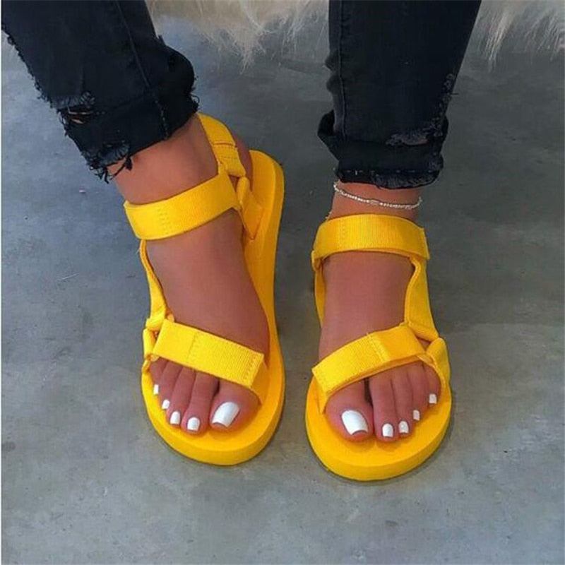 Women Summer Soft Slip Sandals Woman Buckle Strap Foam Sole Durable Sandals Ladies Outdoor Casual Beach Shoes