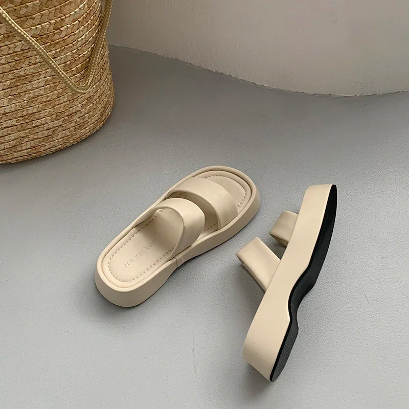 New Gladiator Summer Sandalias Fashion Platform Flats Elegant Open Toe Slippers Comfort Beach Slides