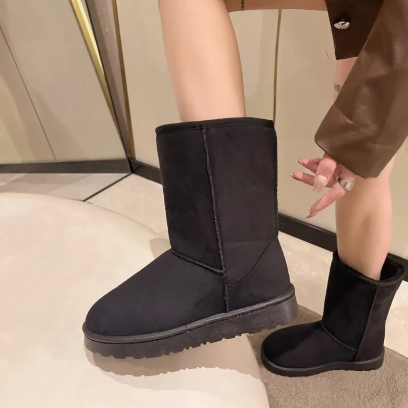 Women Suede Leather Warm Snow Boots Winter New Causal Plush Fluffy Anti-cold Zipper Boots Plus Size Women Platform Shoes