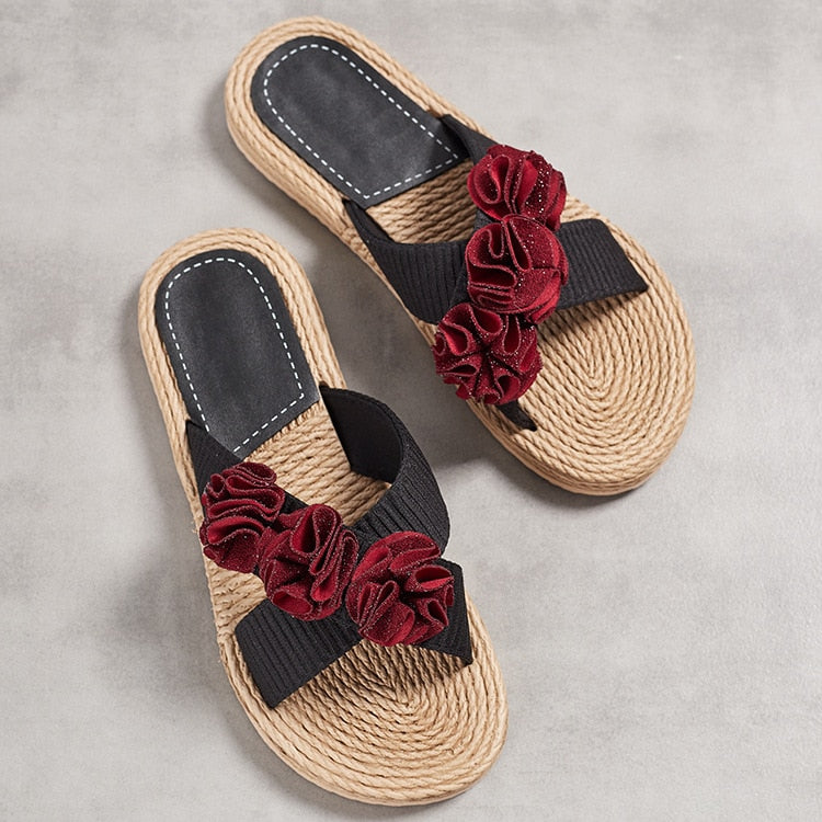 Handmade Ladies Home Slipper Hemp Straw Women Sandals Casual Outdoor Cross Slipper Female Summer Beach Wear Flat Heel Shoes