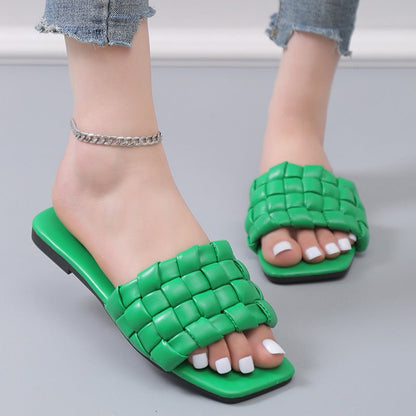 Green Weaving Soft Outdoor Slippers for Women Square Toe Flat Sandals Woman Plus Size 43 Summer Beach Flip Flops Women