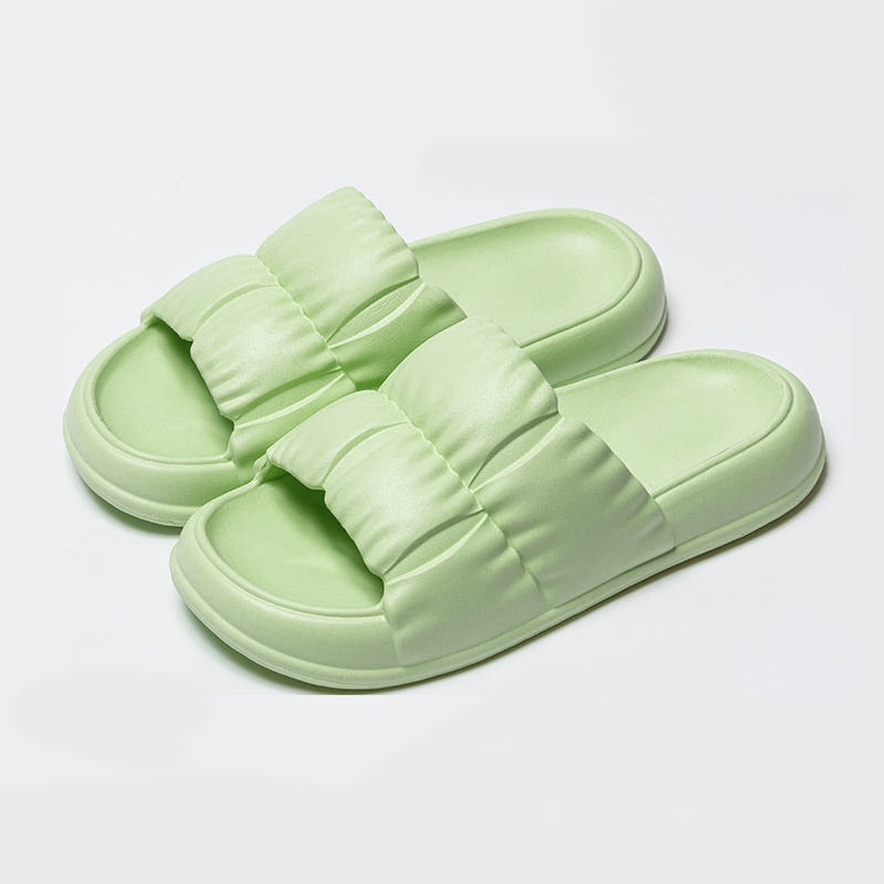 Summer Home Soft Sole Cloud Slippers Women Men Thick Platform Slippers Indoor Flip Flops Anti-Slip Sandals Slides for Bathroom