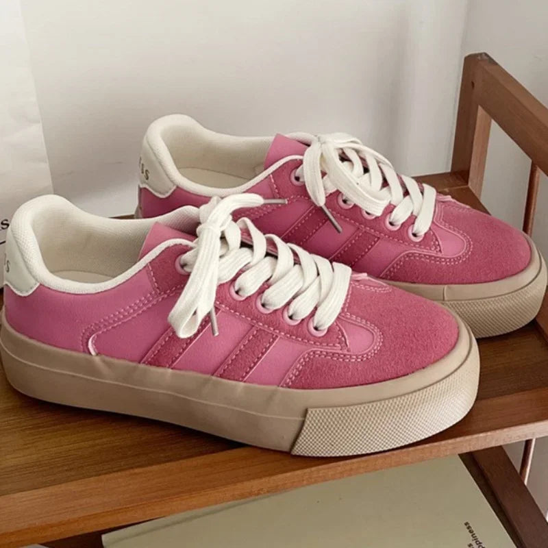 Shoes Women Canvas Sneakers Fashionable Peach Maiden Shoes Ins Simple Cute Super Popular Platform Design Comfortable Board Shoe