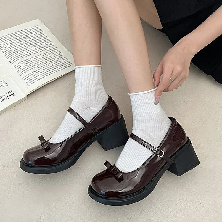 Futurecen Vintage Ankle Buckle Mary Jane Shoes Women Patent Leather Thick Heels Pumps Woman Japanese Style Platform Uniform Lolita Shoes