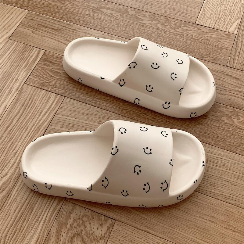 Women Soft Sole EVA Slippers Sandals Summer Beach Fashion Female Cute Indoor Home Sandals Slippers Flip Flops Woman Slippers