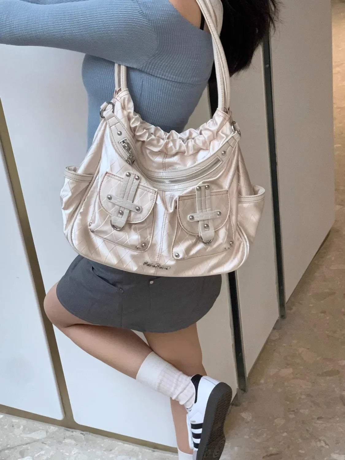 binfenxie  Y2k White Shoulder Bag for Women Pleated Soft Autumn New Trendy Tote Bag Multi-pocketed Large Capacity Handbag Sac