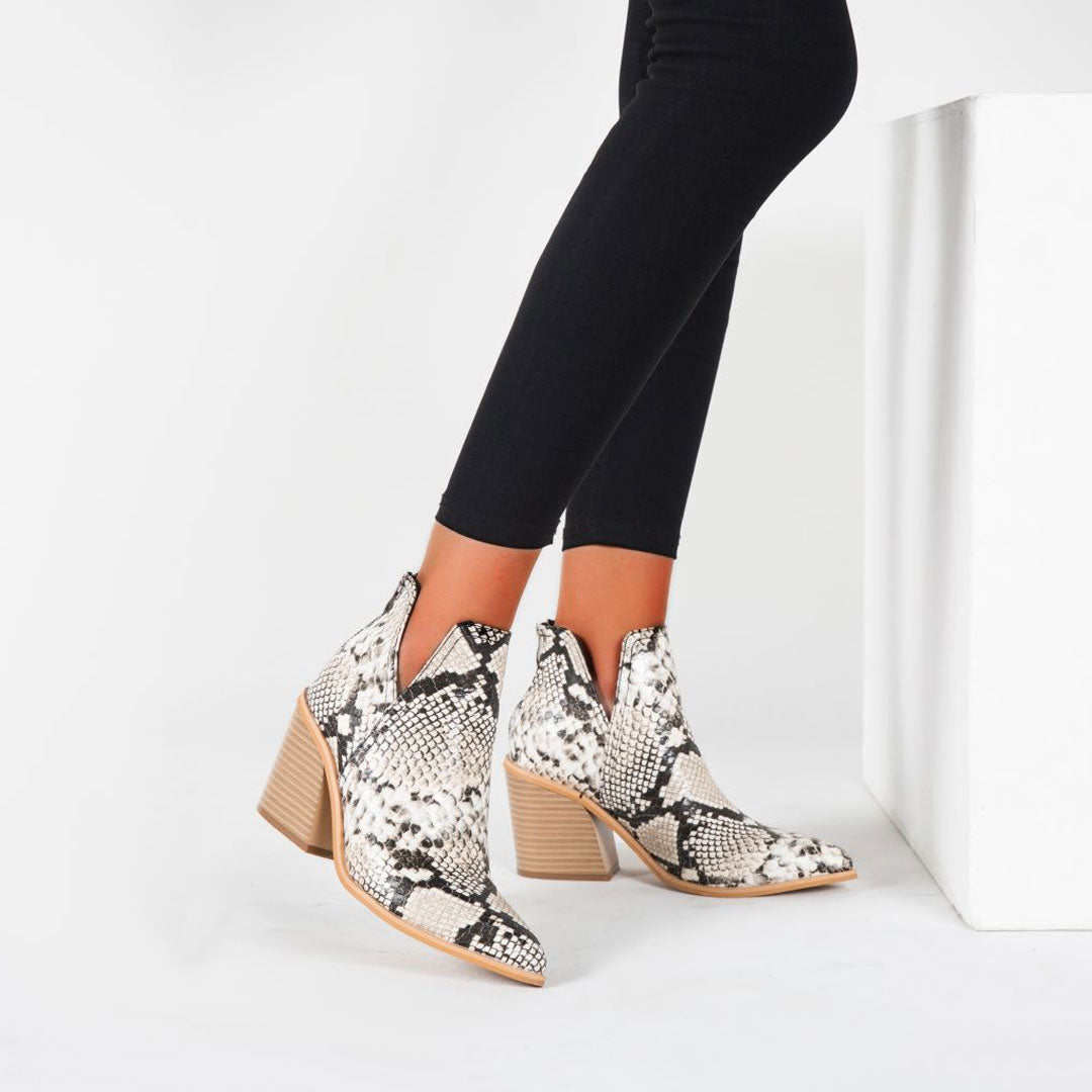 Pointed Toe Notch Chunky Heel Ankle Boots - Snake