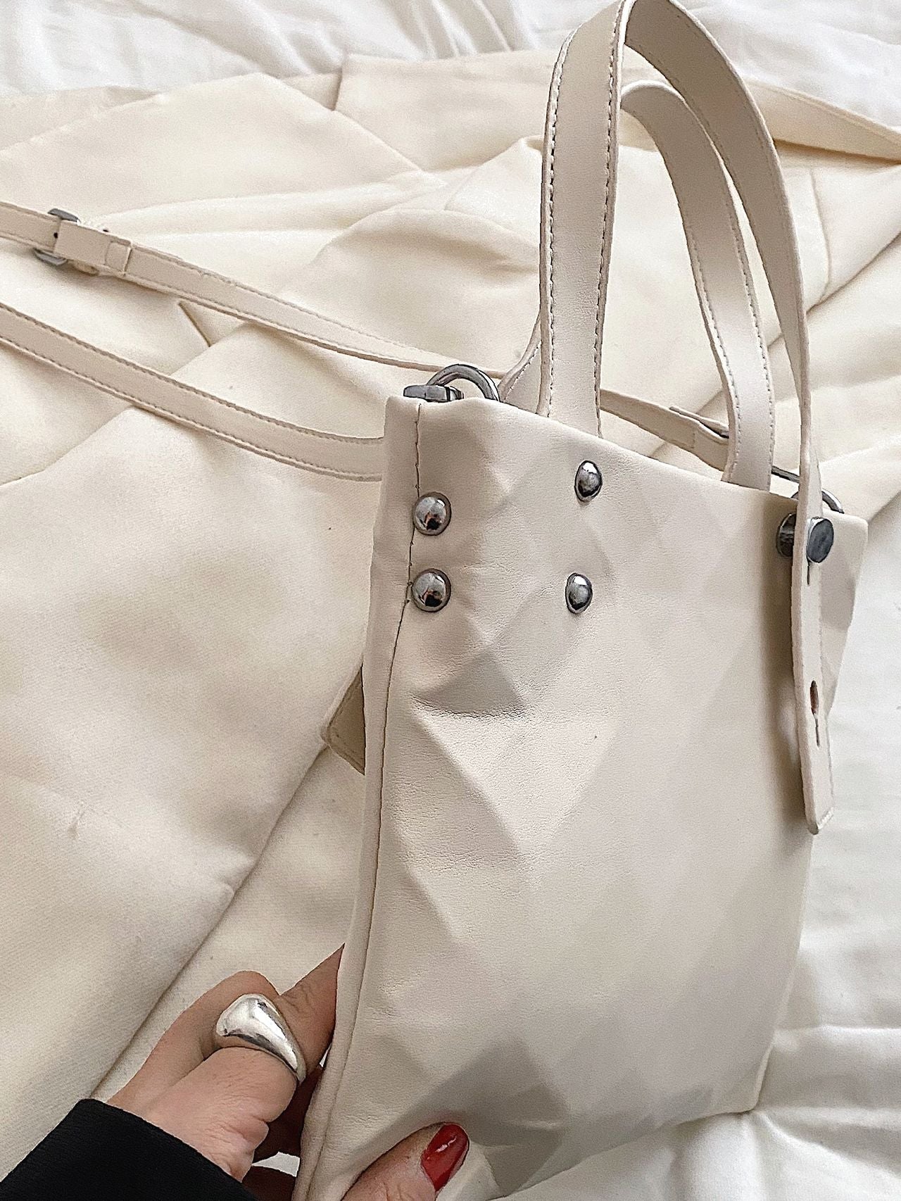 Minimalist Textured Detail Square Bag  - Women Satchels